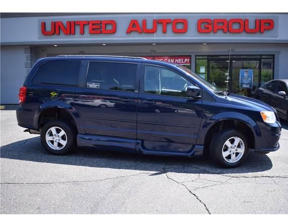DODGE GRAND CARAVAN 2013 2C4RDGCGXDR611520 image